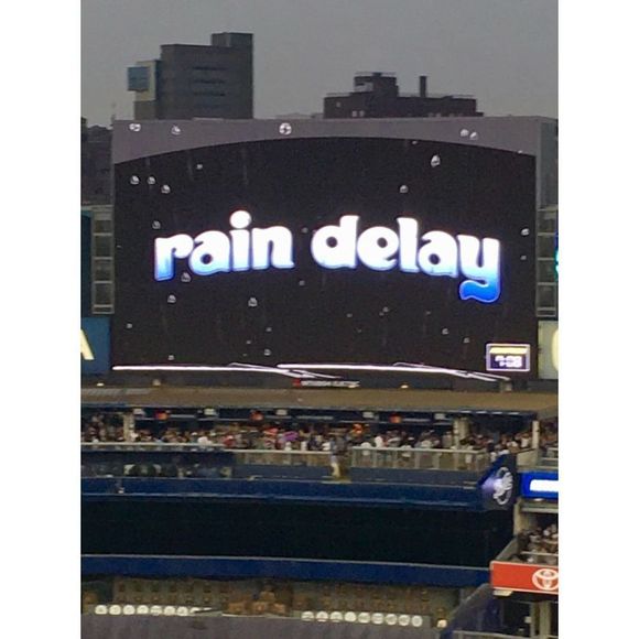 NY YANKEES C C SABATHIA BOBBLEHEAD SGA NIB 7/27/2018 BRAVED RAIN FOR IT! - Picture 10 of 12